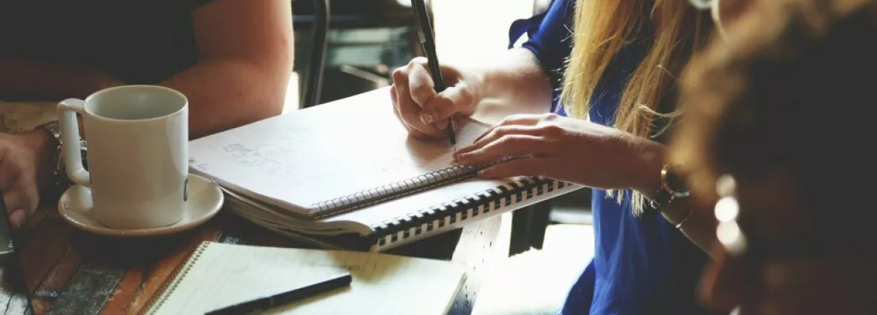 Apa-Saja-Fungsi-Komunikasi-dalam-Organisasi