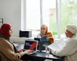 menghargai usaha orang lain