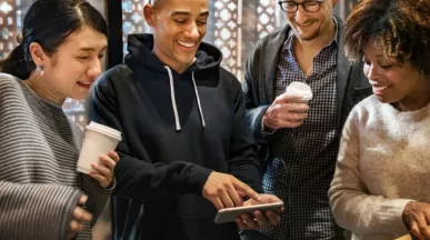 organisasi dan komunitas