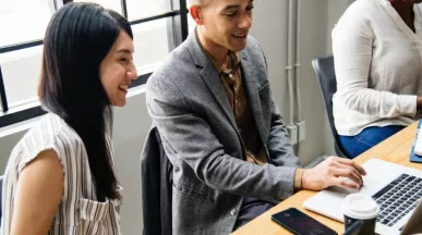 Contoh-Reward-untuk-Karyawan